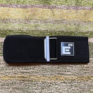 Element 26 - Self Locking Weightlifting Belt, Black Velcro, Small, Brand new